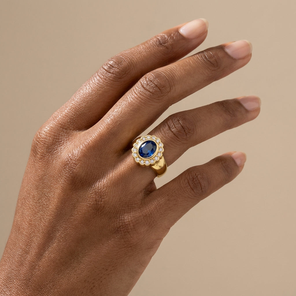 Heirloom Signet ring Heritage signet ring, bezel setting gemstone, pinky ring