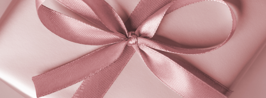 Mobile permanent jewelry and charm bar based in NYC for private event booking.